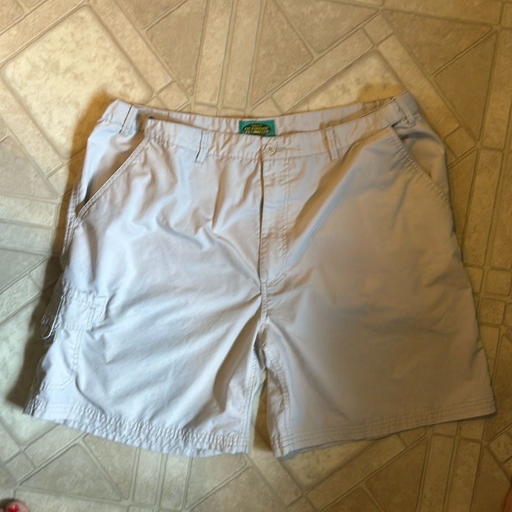 Haban Fit Forever light beige Cargo Shorts size 40